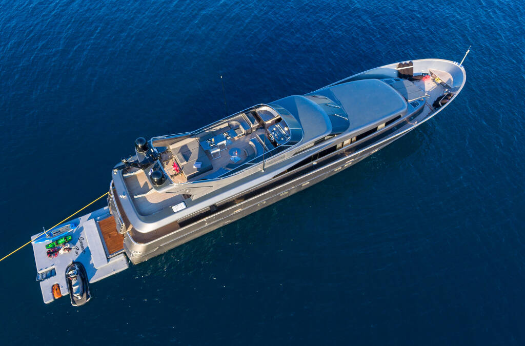 Motoryacht Admiral 101 Summer Fun