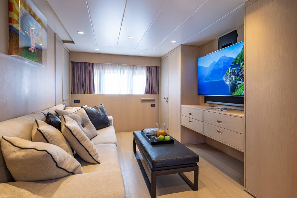 Motoryacht Admiral 101 Summer Fun