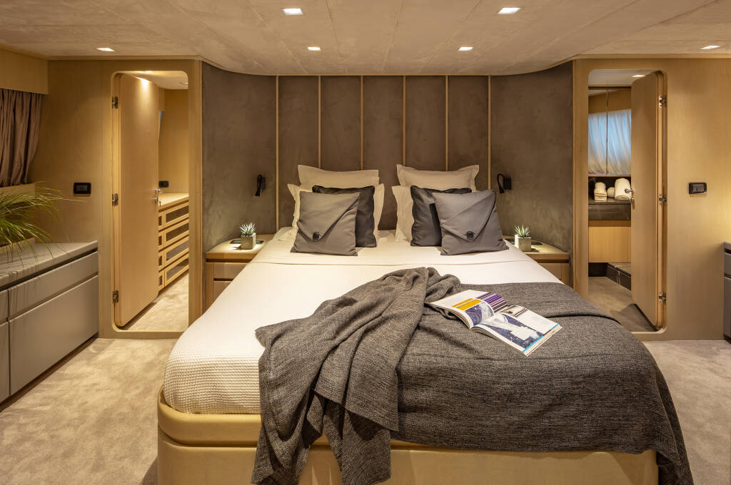 Motoryacht Admiral 101 Summer Fun