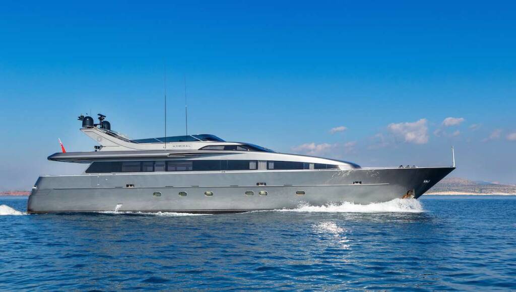 Motoryacht Admiral 101 Summer Fun