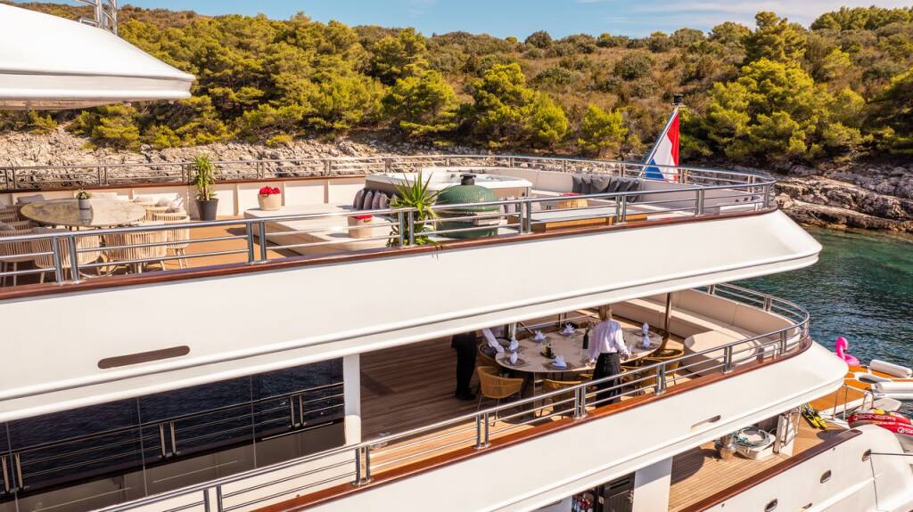 Luxus-Motoryacht Alfa Mario Alfa Mario