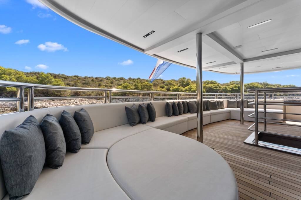Luxus-Motoryacht Alfa Mario Alfa Mario