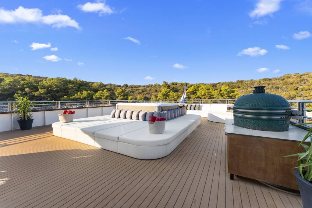 Luxus-Motoryacht Alfa Mario Alfa Mario