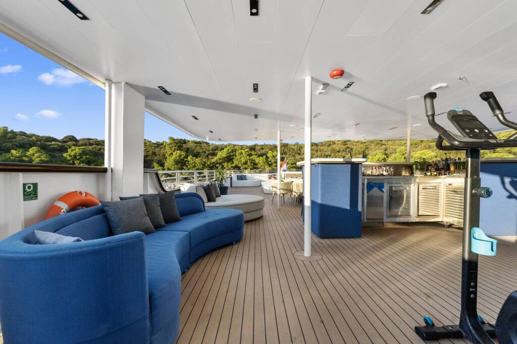 Luxus-Motoryacht Alfa Mario Alfa Mario