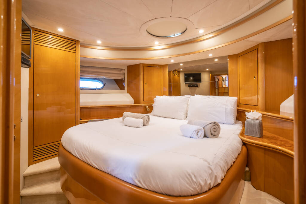 Motoryacht Altamar 64 Lady L