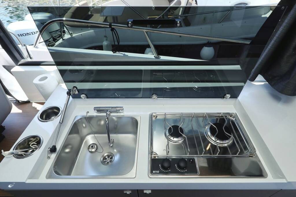 Motorboot Antares 11 Solis