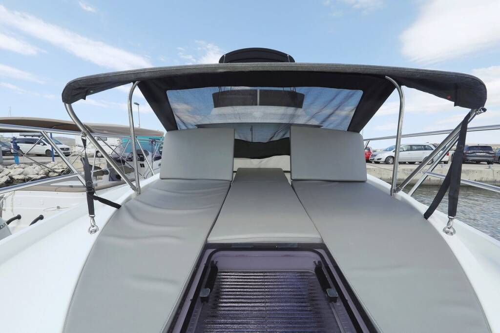 Motorboot Antares 11 Solis