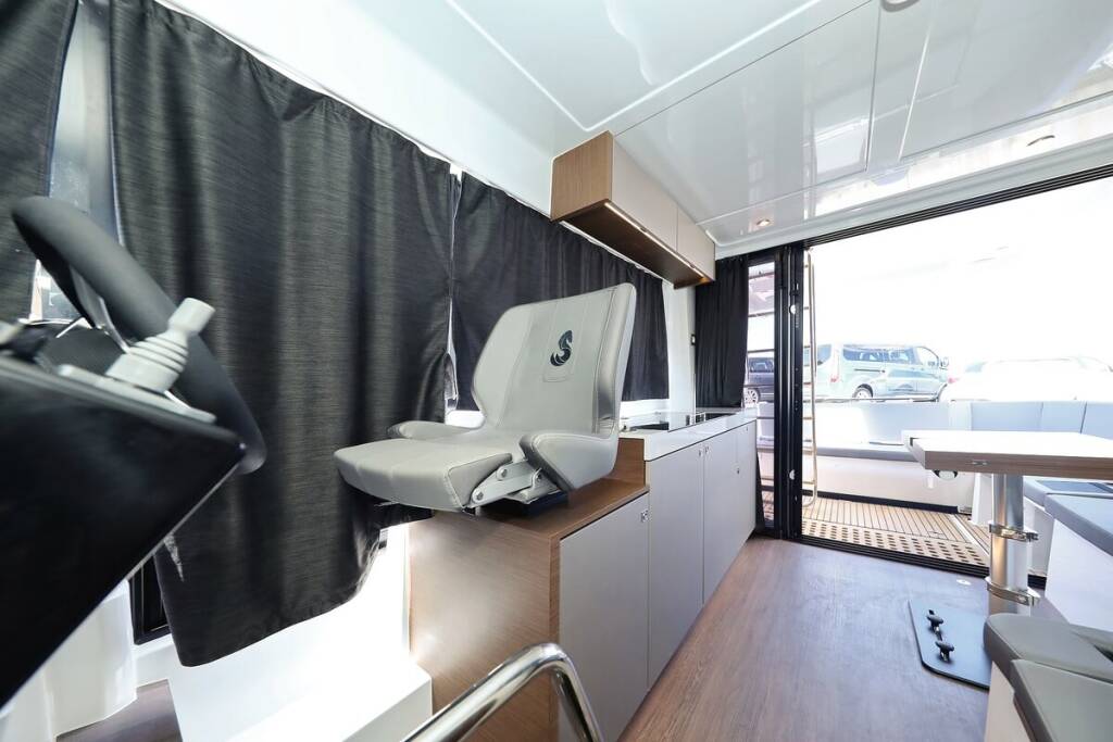 Motorboot Antares 11 Solis