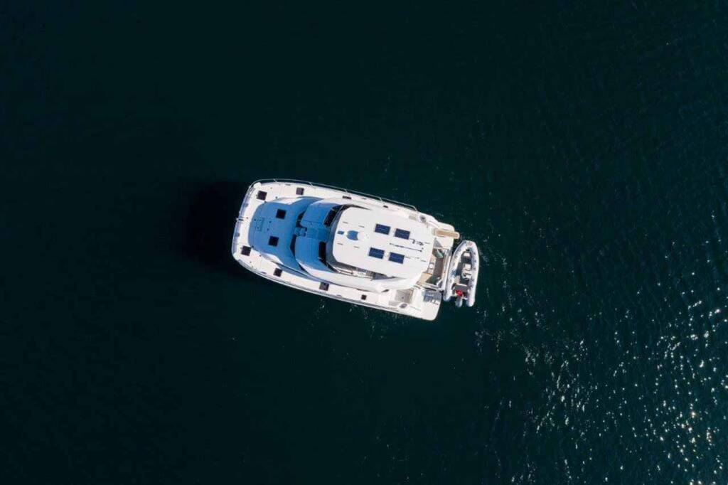 Power catamaran Aquila 44 Adriatic Z