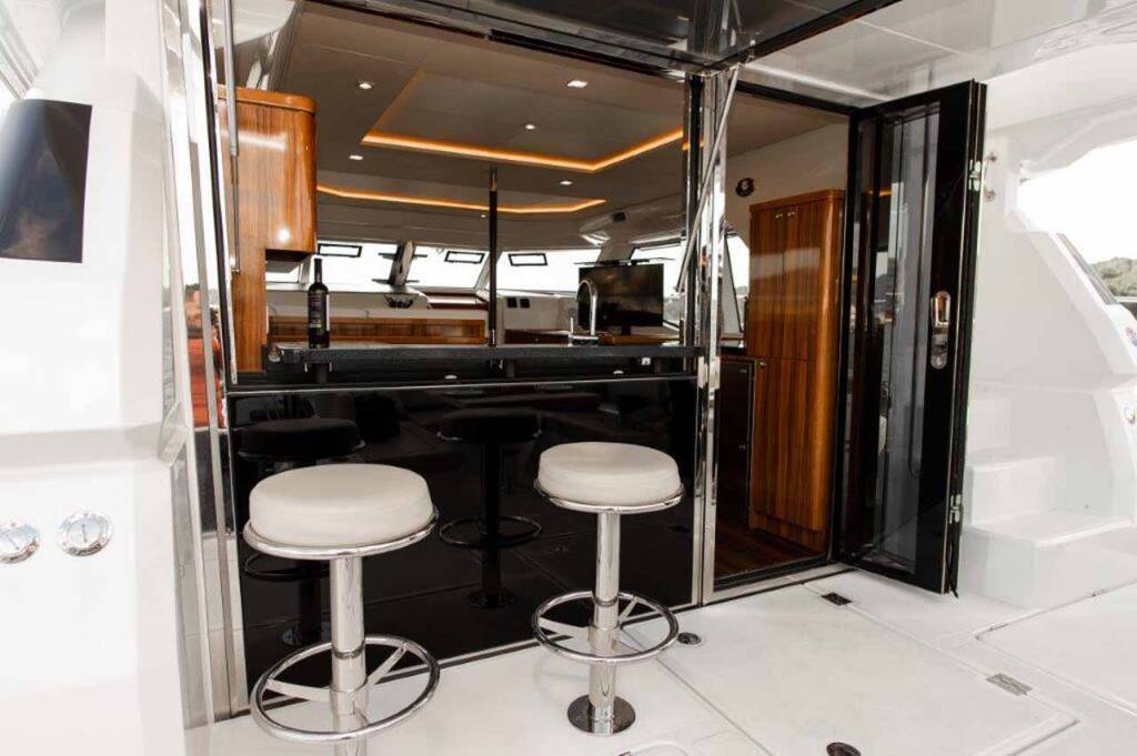 Power catamaran Aquila 44 Adriatic Z