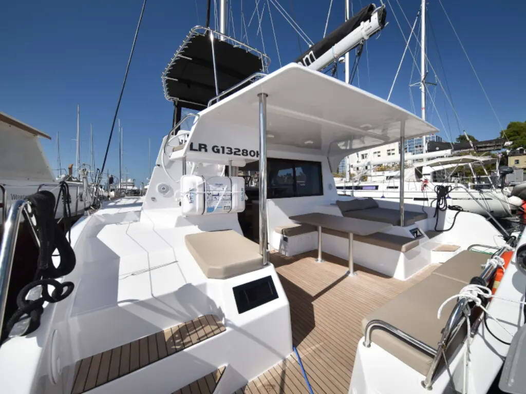 Katamaran Aventura 34 CLASS