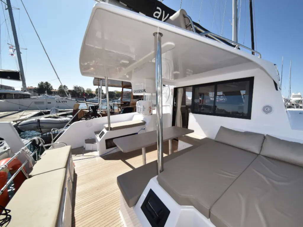 Katamaran Aventura 34 CLASS