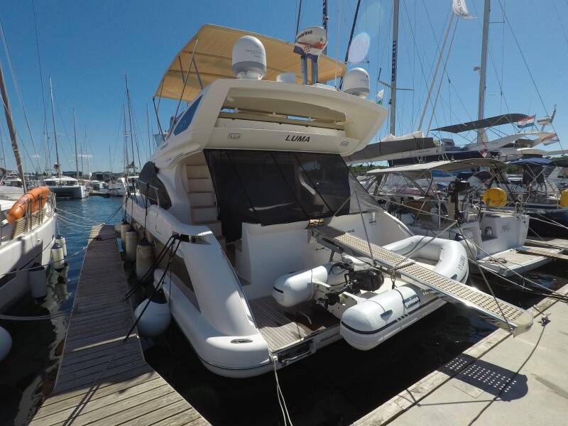 Motoryacht Azimut 47 Luma