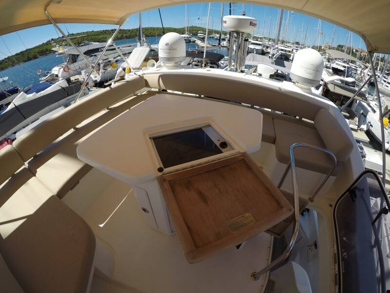 Motoryacht Azimut 47 Luma
