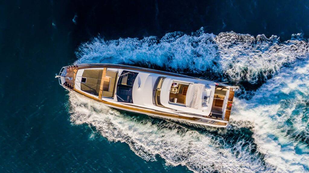 Luxus-Motoryacht Azimut 66 MY My Karat II