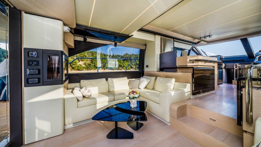 Luxus-Motoryacht Azimut 66 MY My Karat II