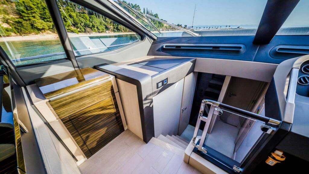 Luxus-Motoryacht Azimut 66 MY My Karat II