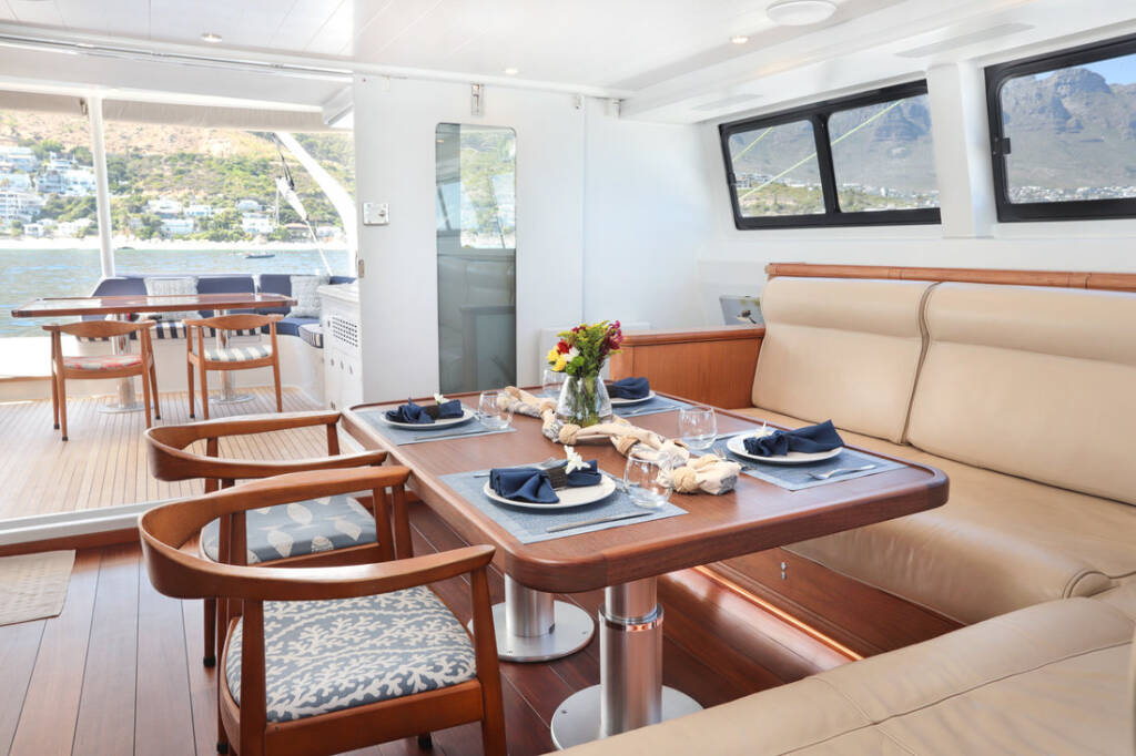 Catamaran Balance 760 Sameli