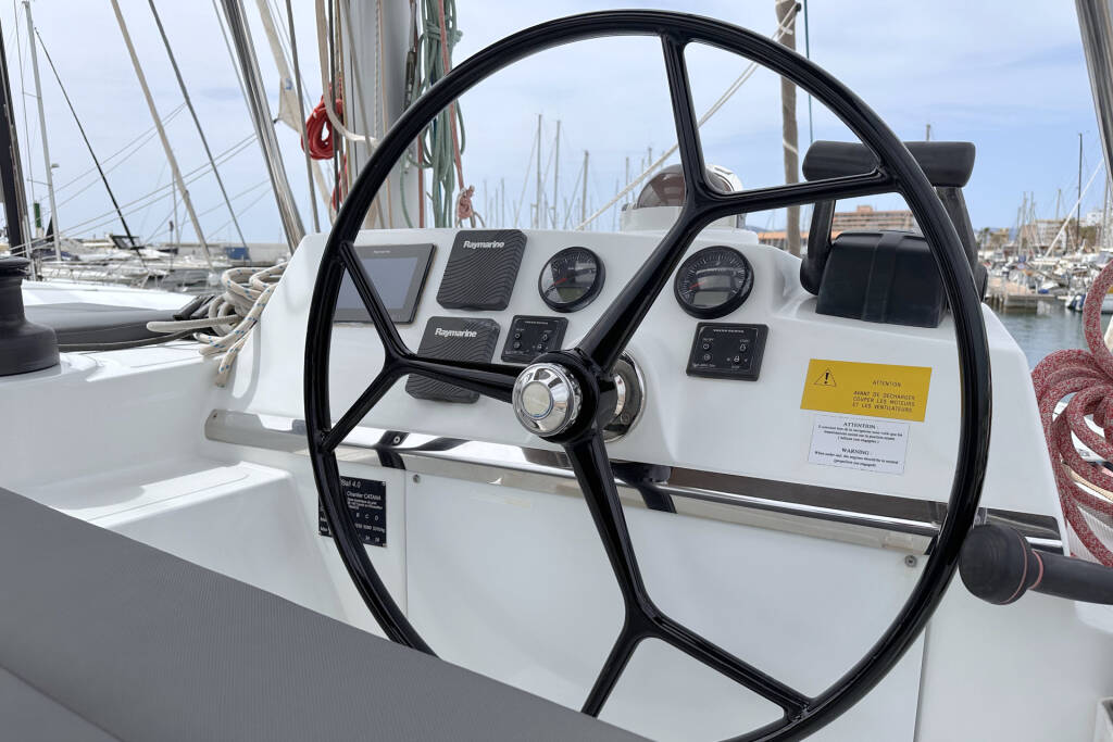 Katamaran Bali 4.0 Escape