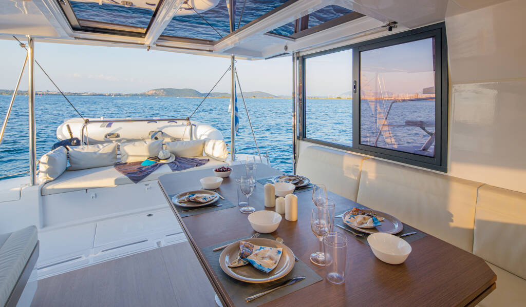 Catamaran Bali 4.1 Paspartu