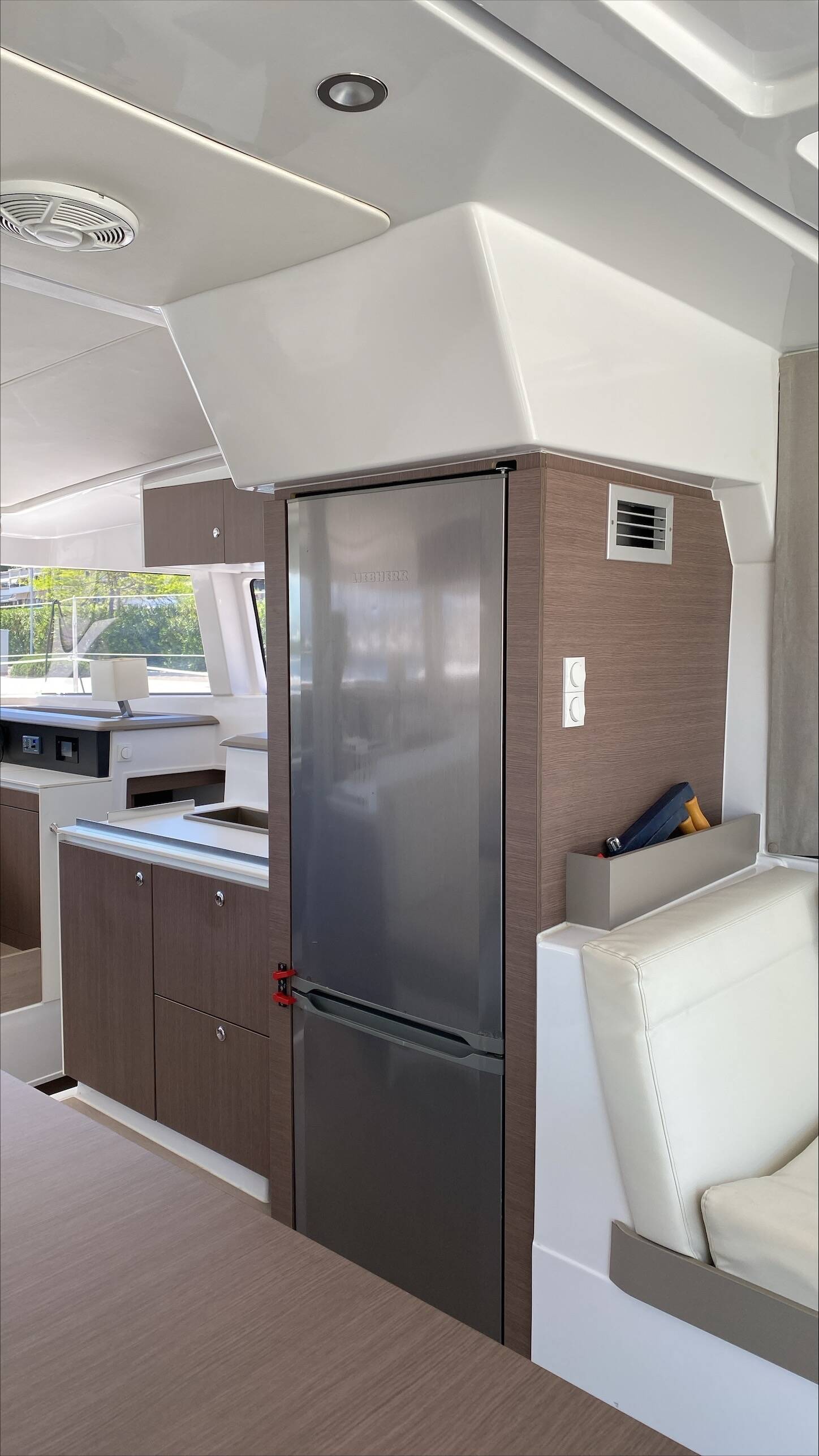 Catamaran Bali 4.1 Paspartu