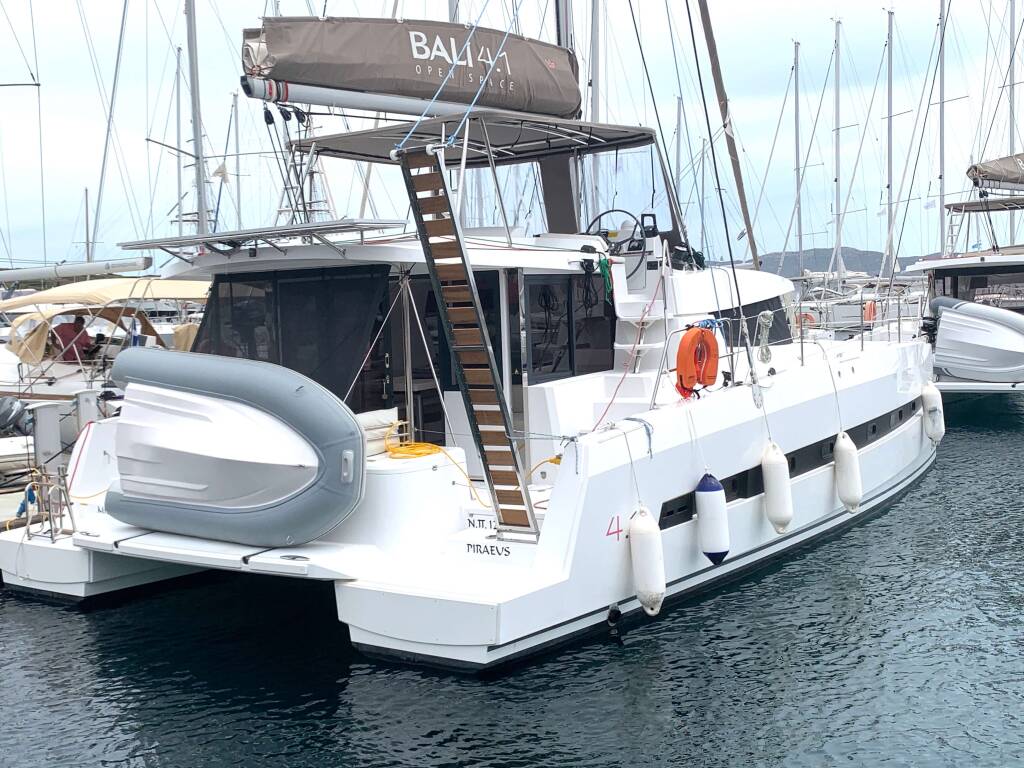 Catamaran Bali 4.1 Micha