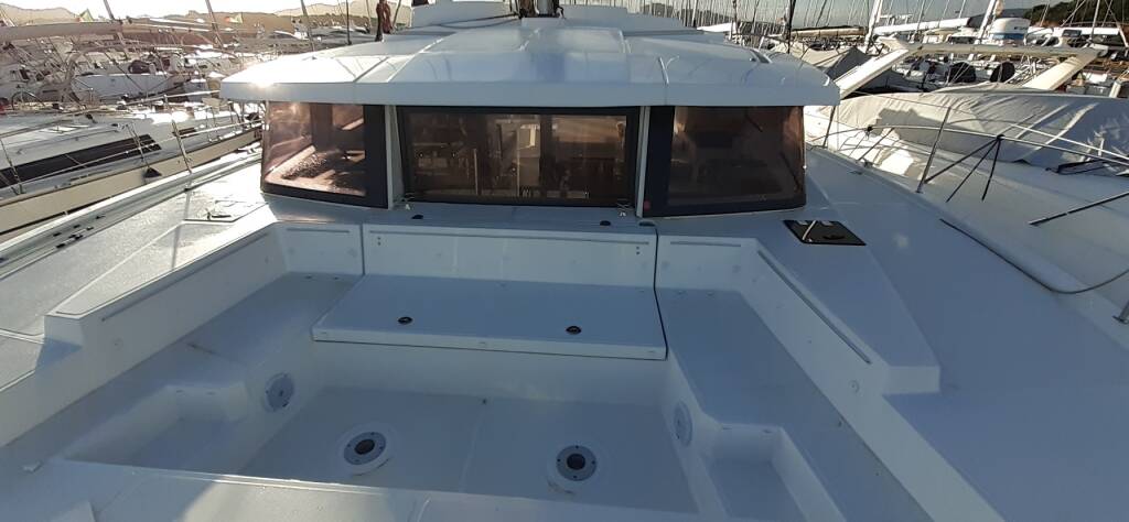 Katamaran Bali 4.1 ECONOMY