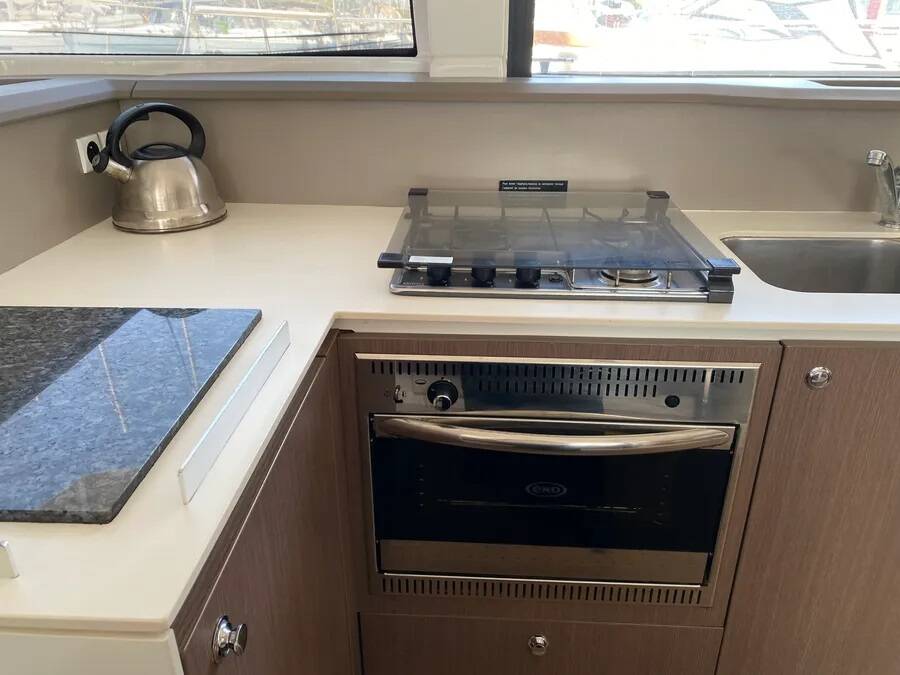 Katamaran Bali 4.1 Nereida