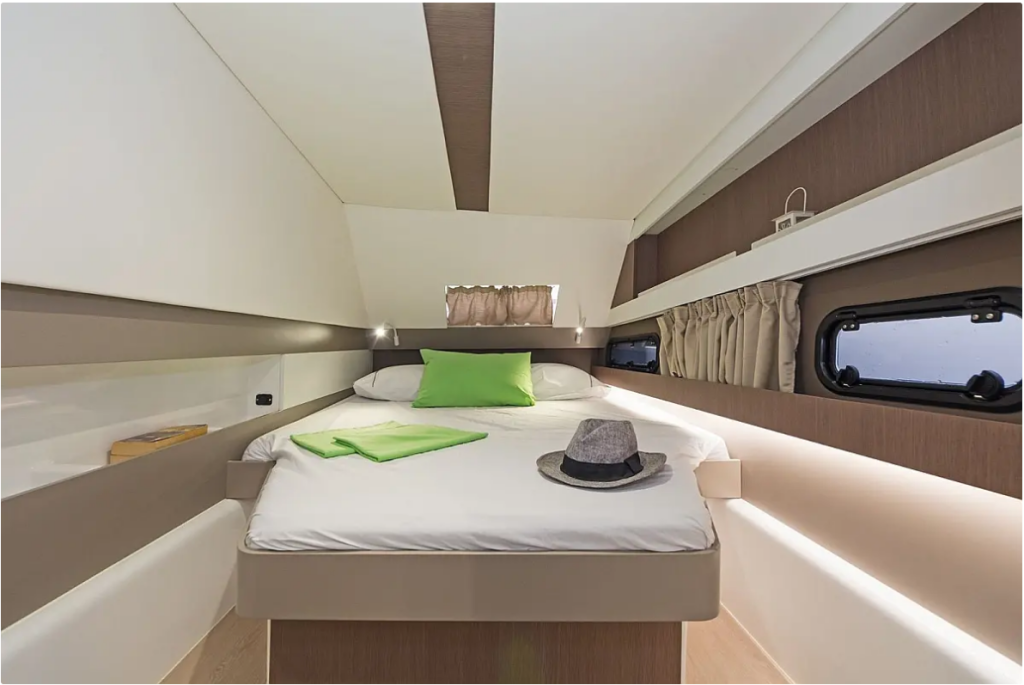 Catamaran Bali 4.1 Golden Waters