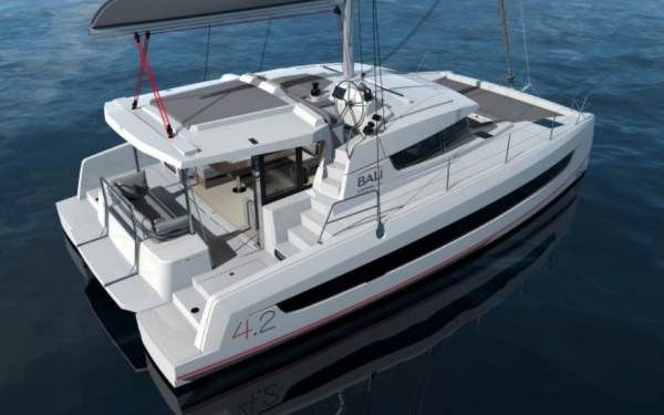 Bali 4.2 OW Leo Lavrion, main port