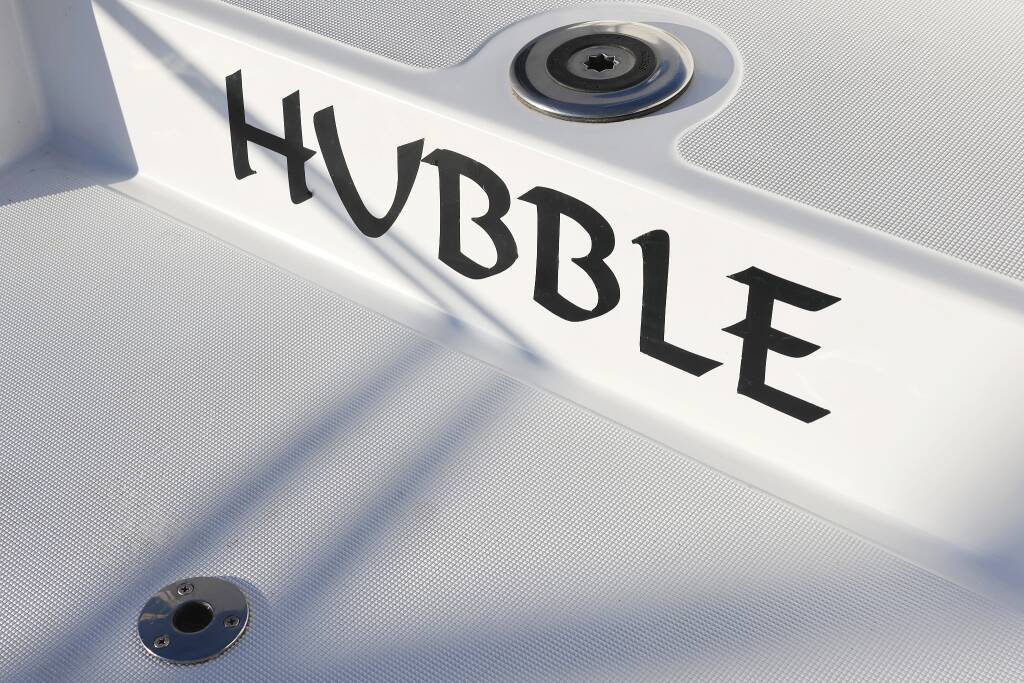 Catamaran Bali 4.2 Hubble