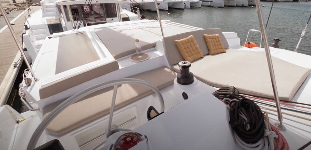 Catamaran Bali 4.2 Persona Grata