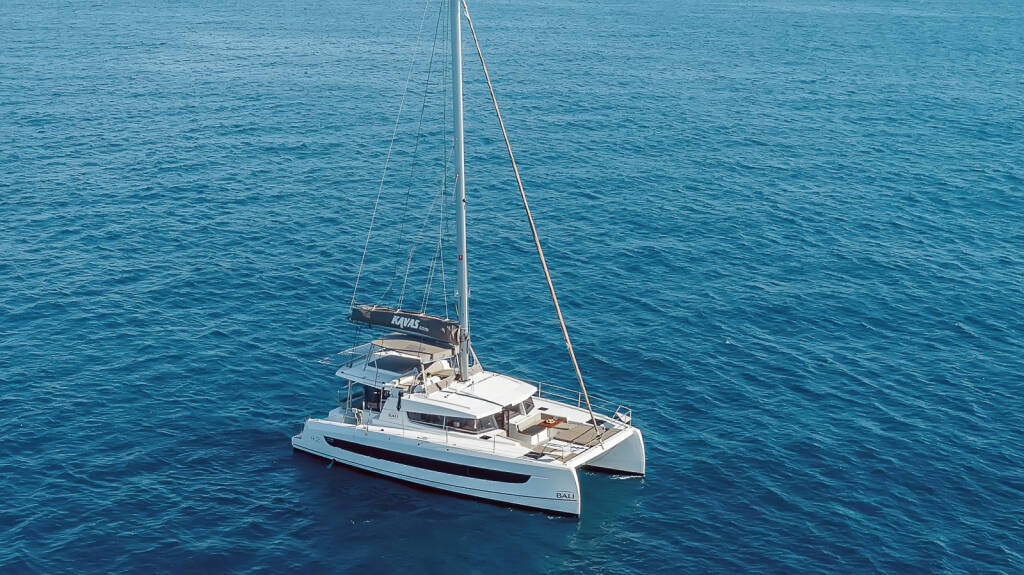 Catamaran Bali 4.2 Kos 42.4