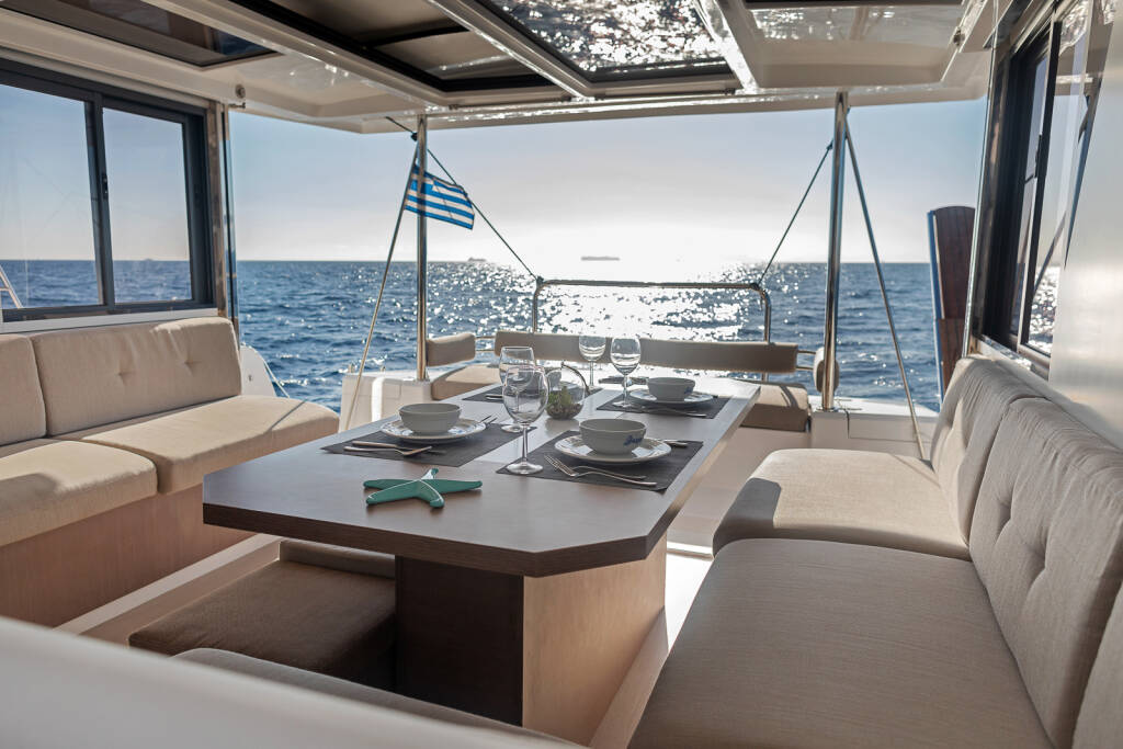 Catamaran Bali 4.2 Kos 42.4