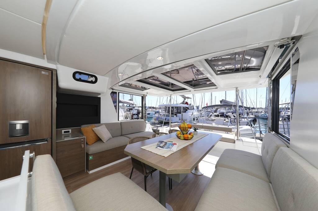 Katamaran Bali 4.2 Altair