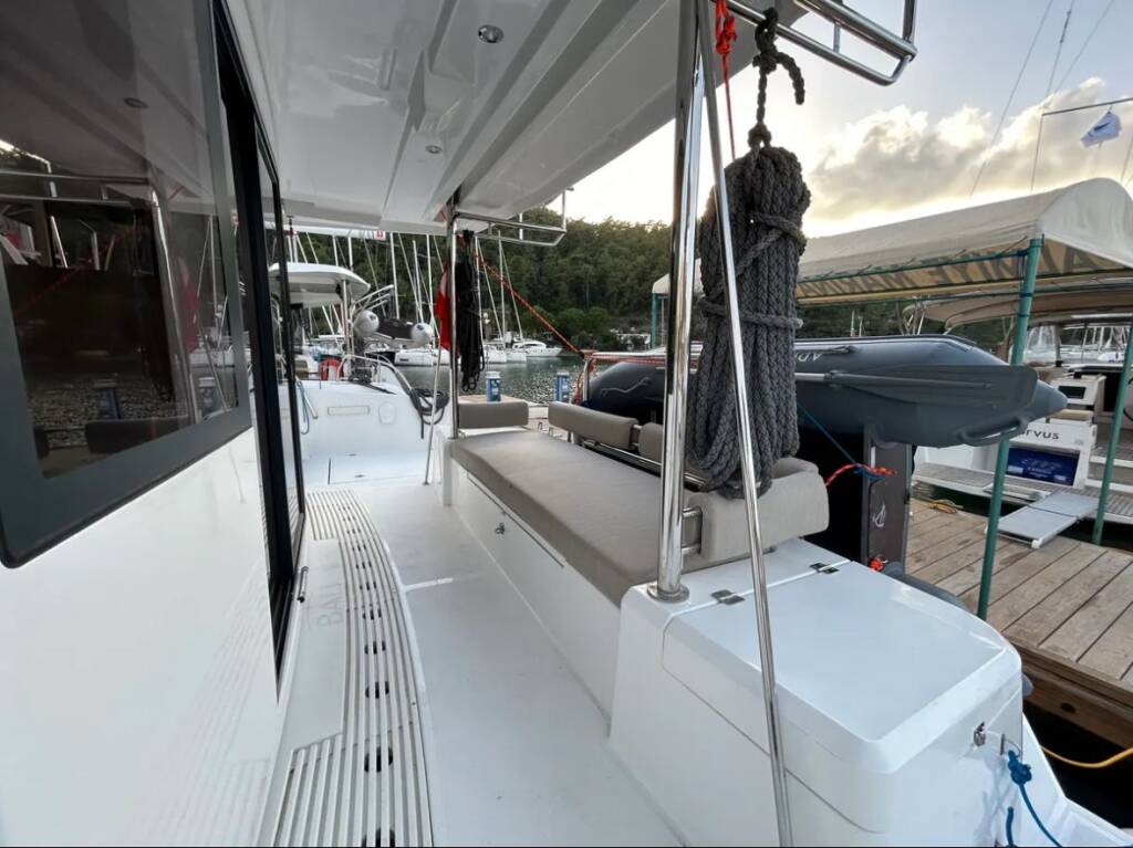 Catamaran Bali 4.2 Sail Spazio