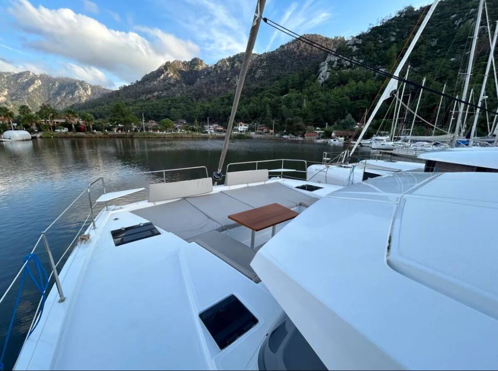 Catamaran Bali 4.2 Sail Spazio
