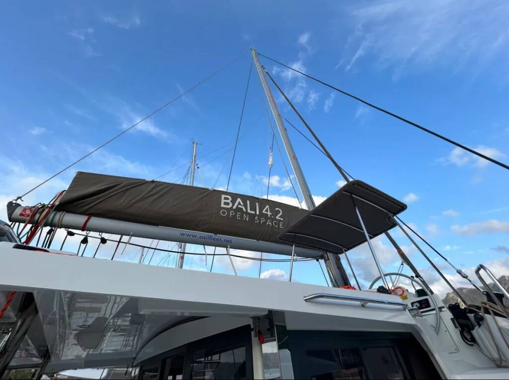 Catamaran Bali 4.2 Sail Spazio