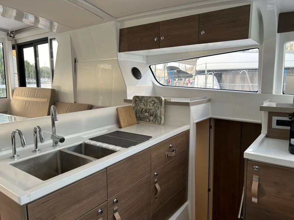 Catamaran Bali 4.2 Sail Spazio