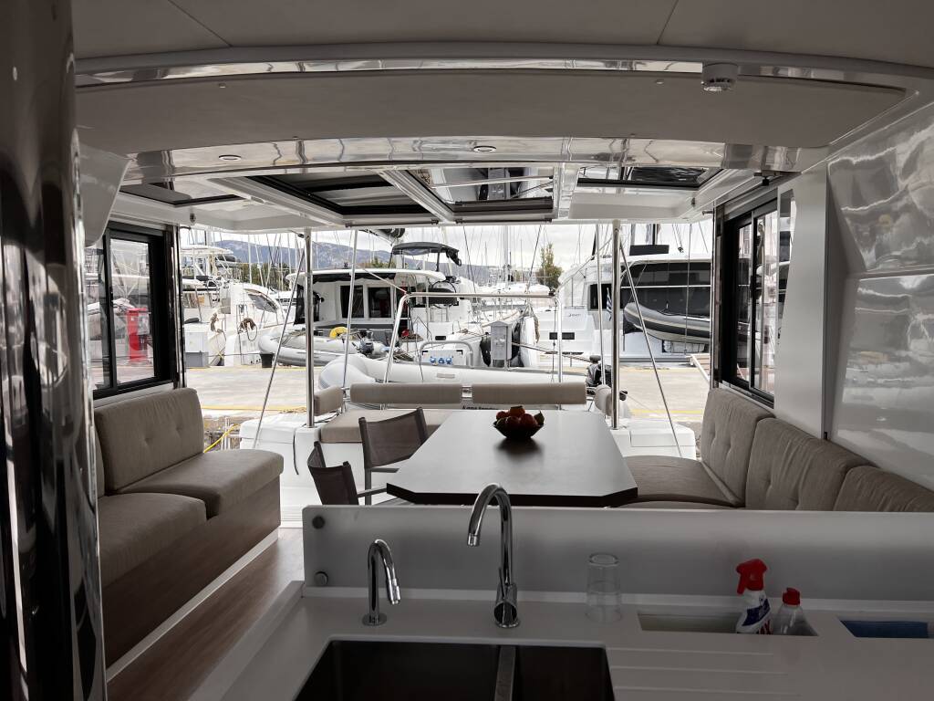 Katamaran Bali 4.2 Mare Blu