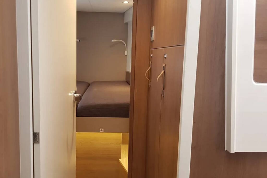 Catamaran Bali 4.2 Ziphius