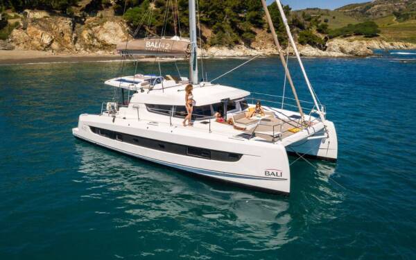 Bali 4.2 Nedo Trogir, Yachtclub Seget (Marina Baotić)