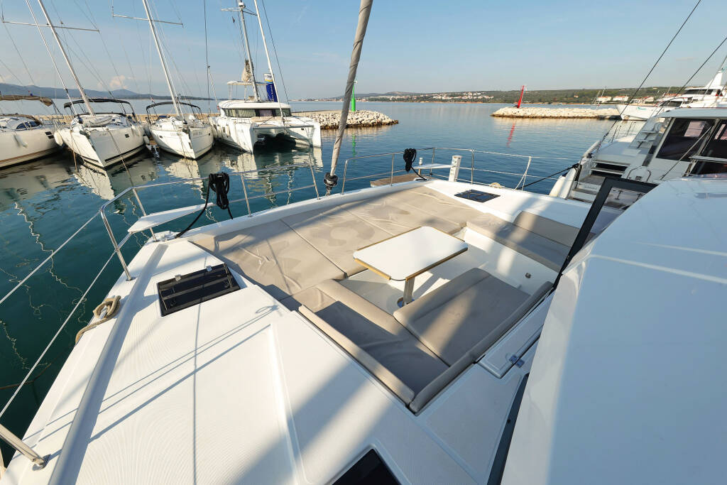 Catamaran Bali 4.2 Charmant