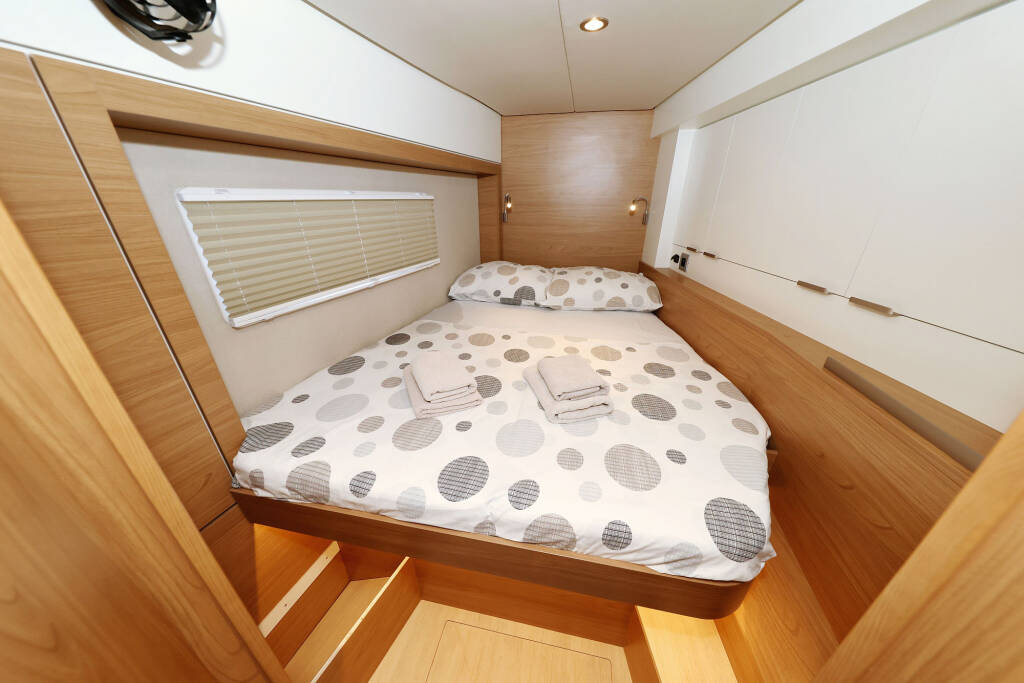 Catamaran Bali 4.2 Charmant