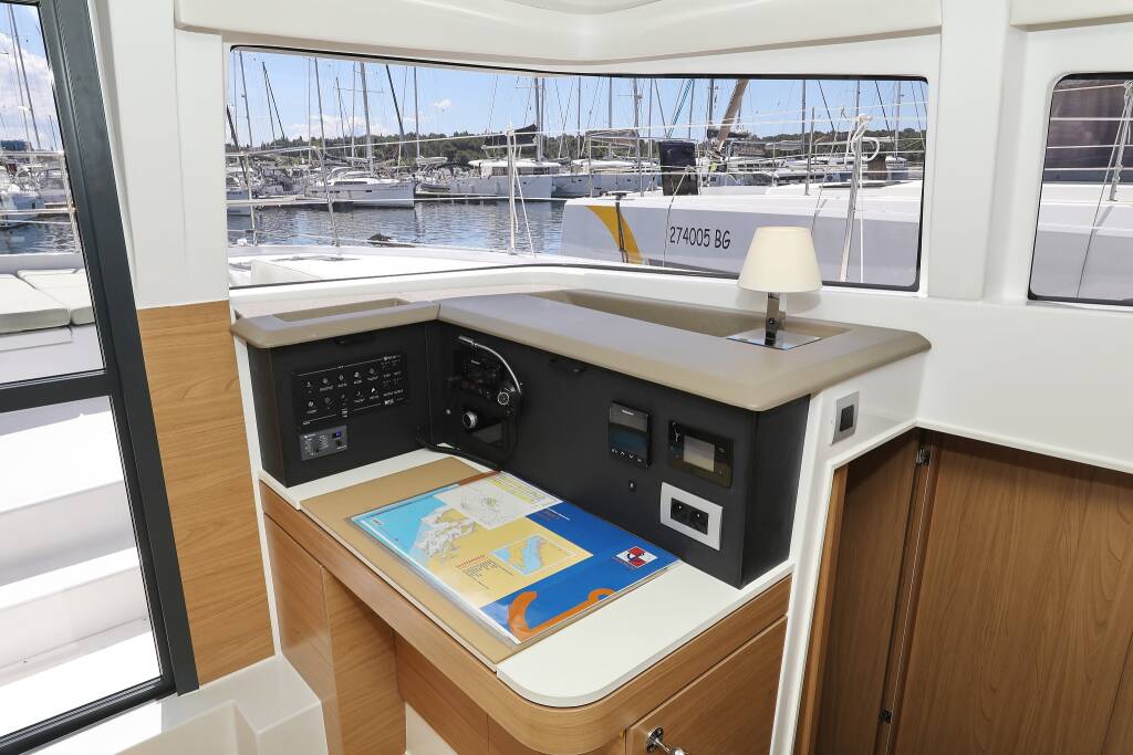 Catamaran Bali 4.2 Mademoiselle