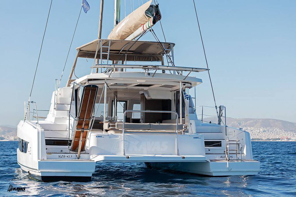 Catamaran Bali 4.2 Kos 42.10