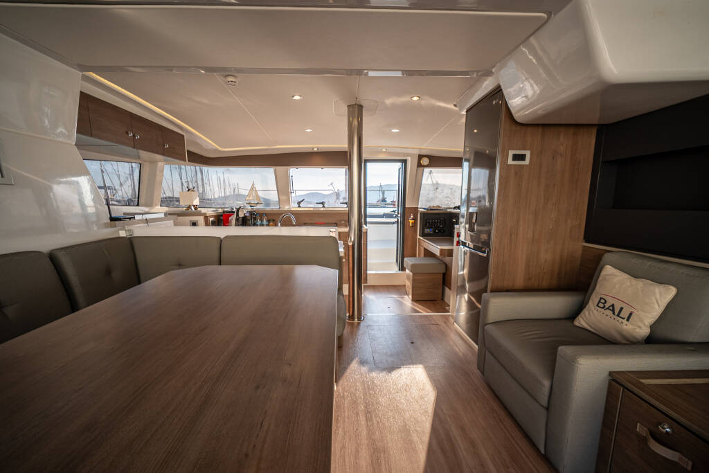 Catamaran Bali 4.2 Silver IX