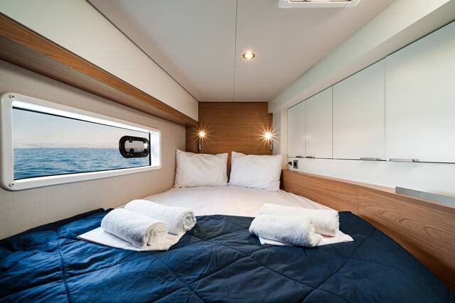 Catamaran Bali 4.2 Princess Evgenia