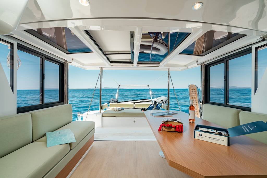 Catamaran Bali 4.2 Princess Evgenia