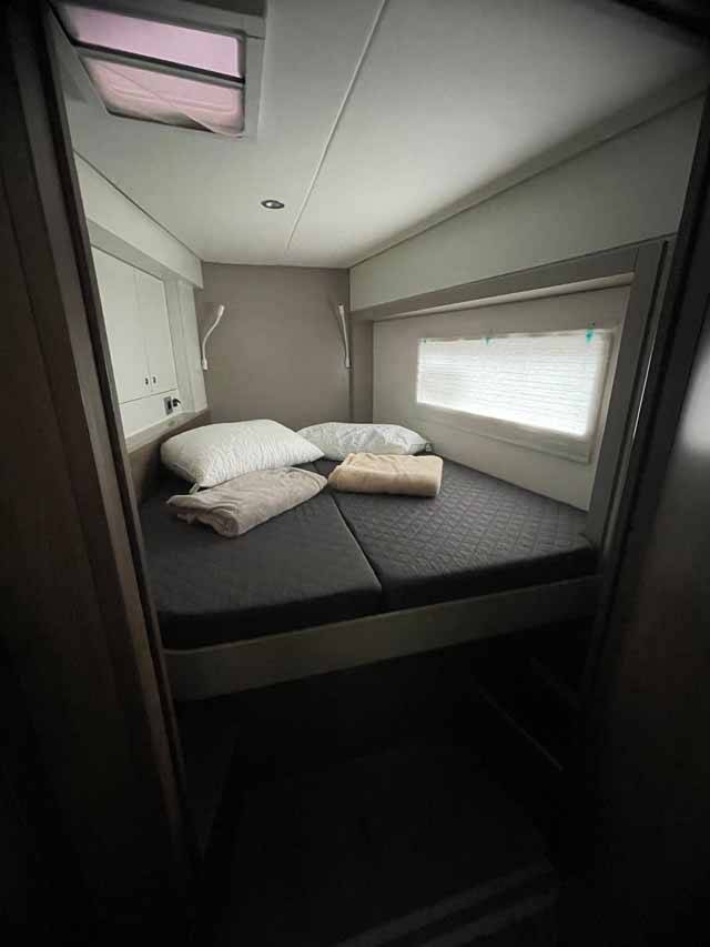 Katamaran Bali 4.2 Arveskida II